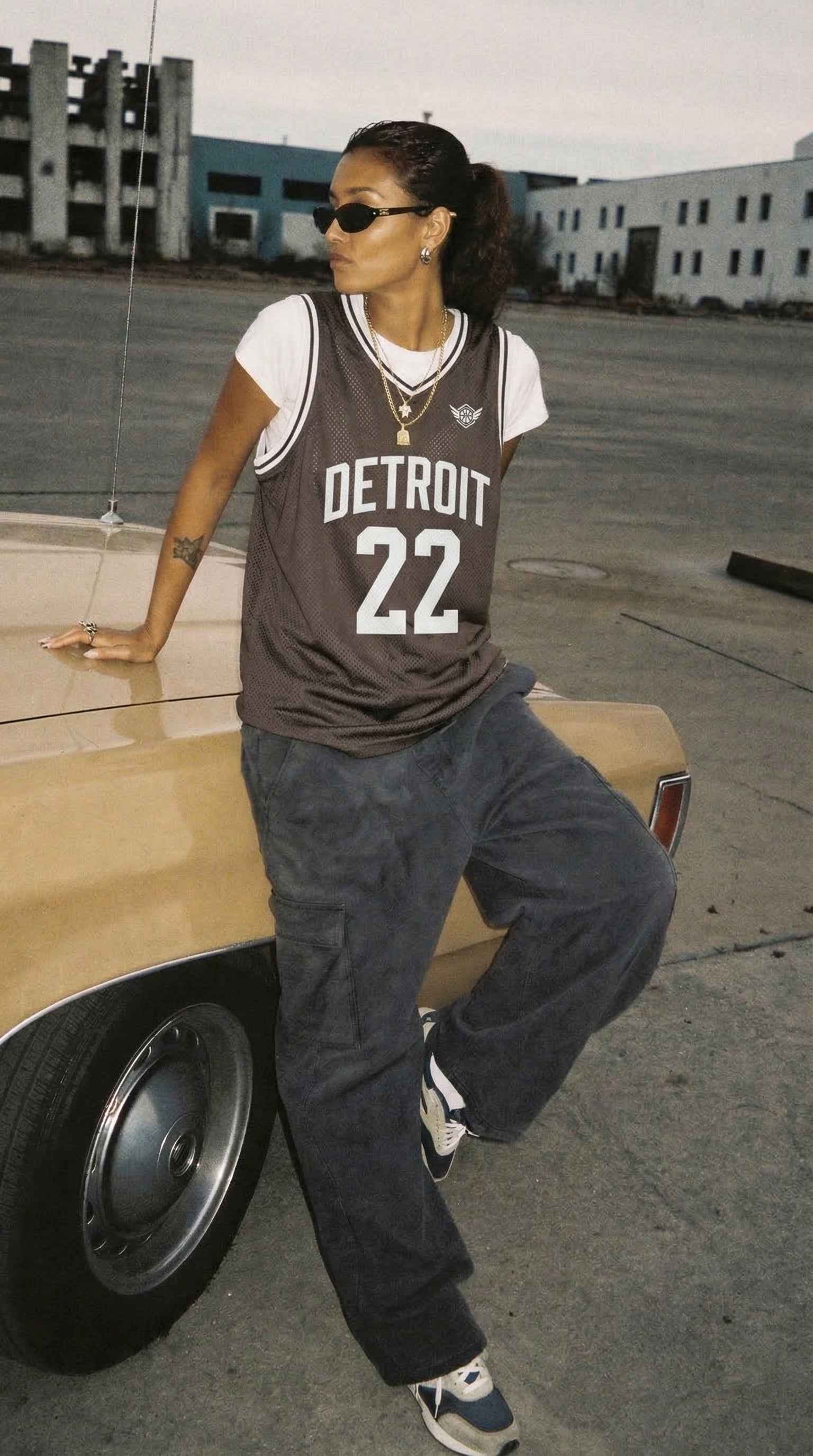 Detroit Retro Basketball Jersey – Vintage Mesh Streetwear Jersey
