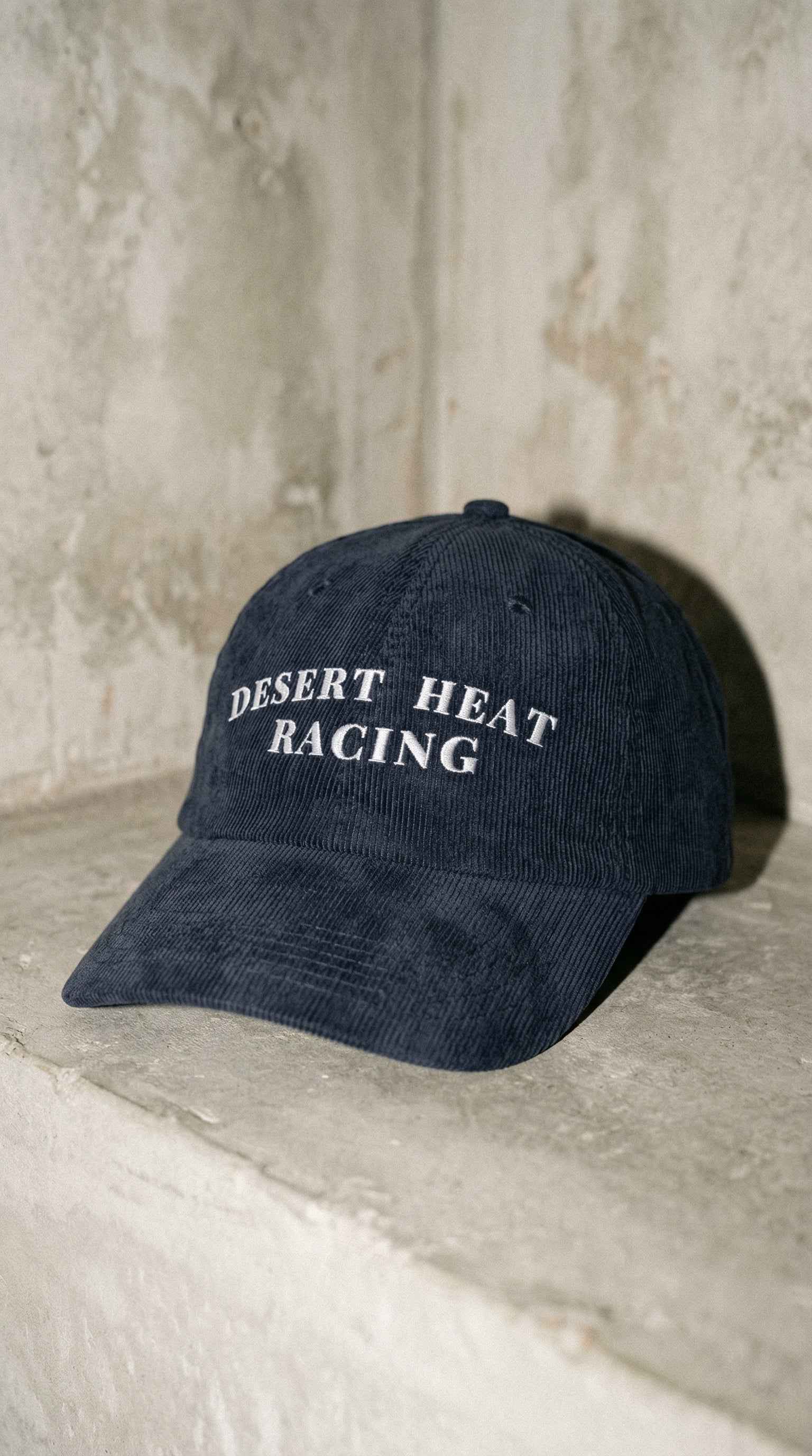 Desert Heat Racing Corduroy Cap – Vintage Streetwear Hat