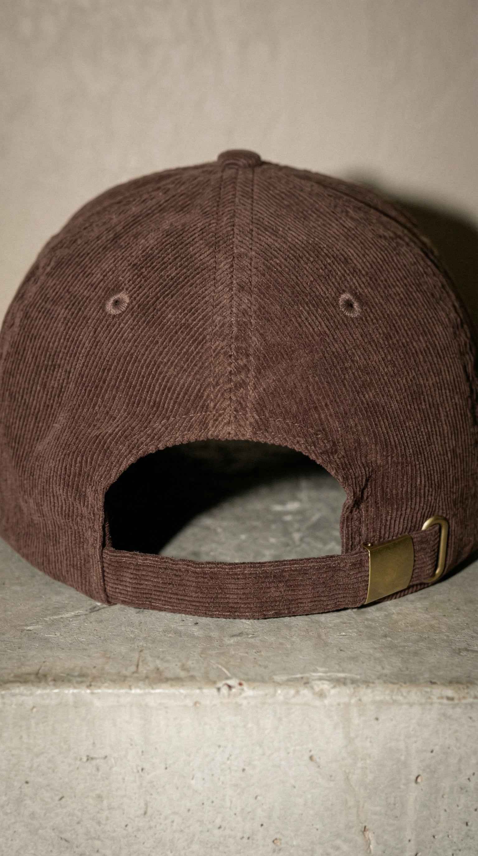 Desert Heat Racing Corduroy Cap – Vintage Streetwear Hat